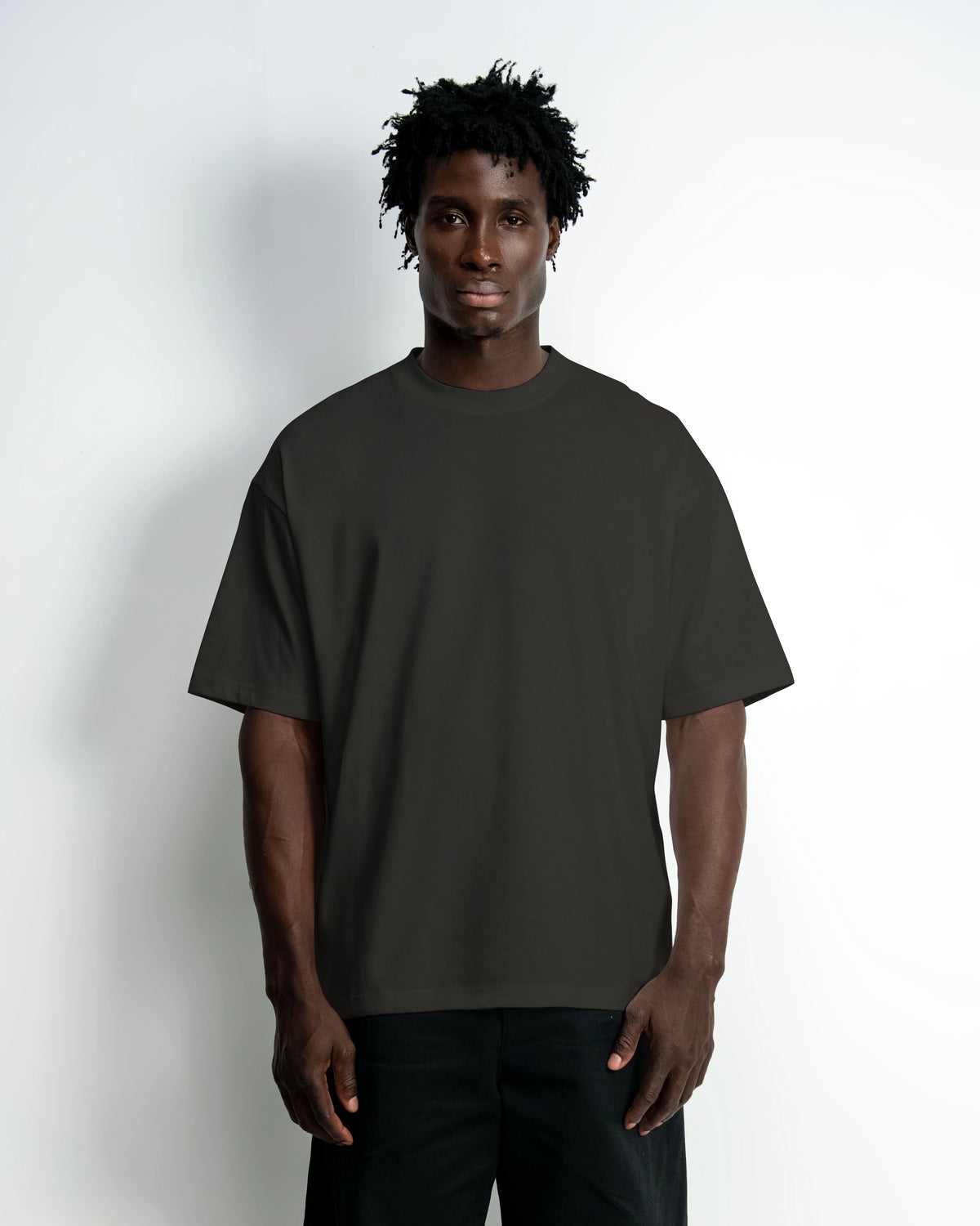 Relaxed Model 1 #Dark Moss